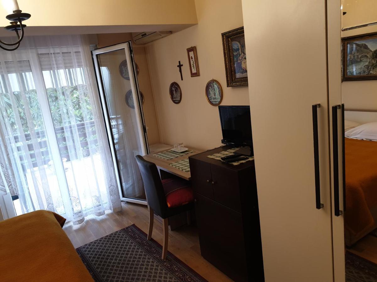 Pansion Pernjak Rijeka Exterior foto